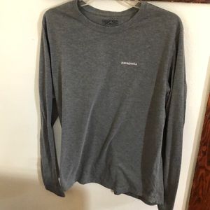 Long sleeve tee